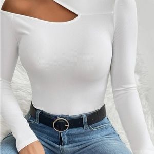 White long sleeve crop